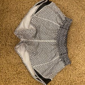 Lululemon Hotty Hot Shorts!!